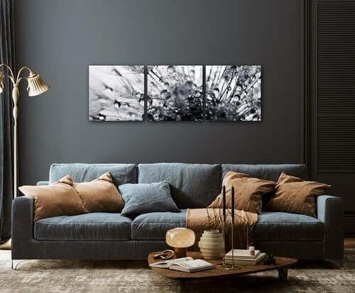 Bild Flower with little drops of water - 90 x 30 cm (3-teiliges)