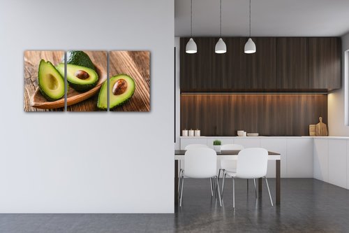 Bild Avocados on wood - 120 x 60 cm (3-teiliges)